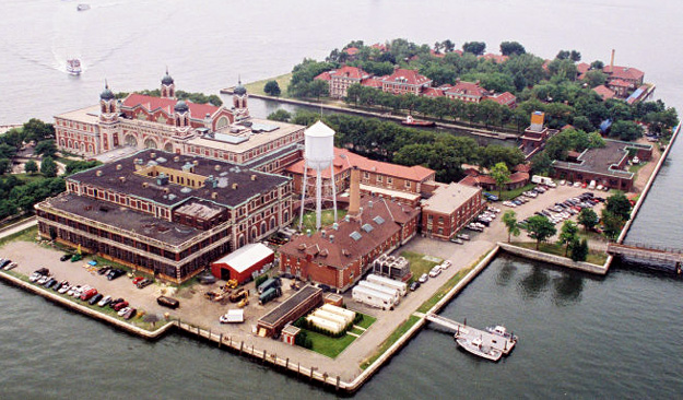 New York Tours - Ellis Island
